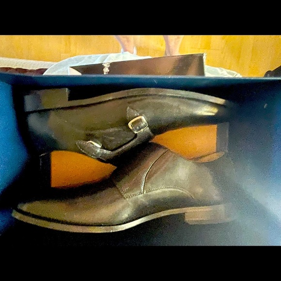 Cole Haan - Picture 5 of 5